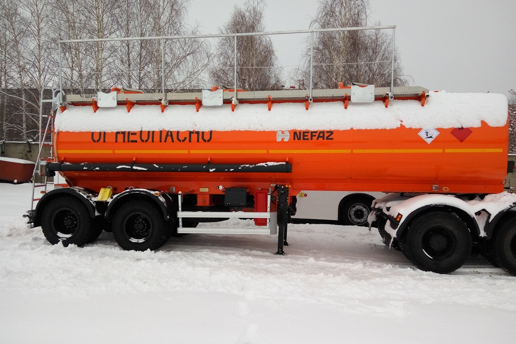 НЕФАЗ-96742-06